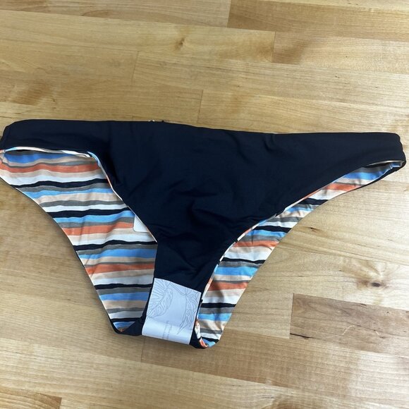 PRANA Gemma Bottom REVERSIBLE Black Stripe Bikini Swimwear Size Medium NWT - Picture 5 of 5